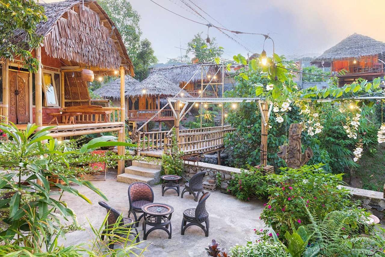 Onong'S Homestay & Cafe Tomohon Exteriér fotografie