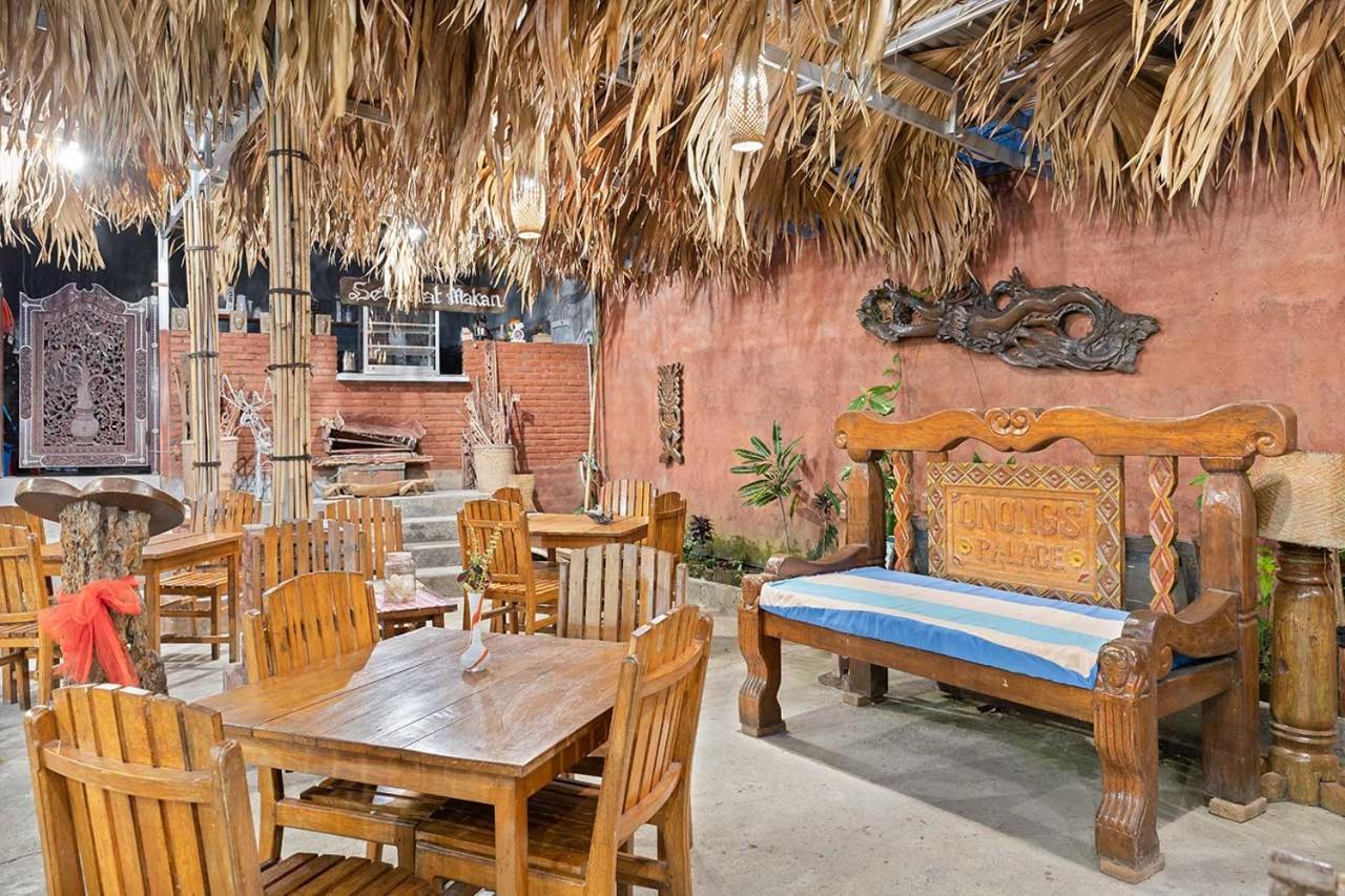 Onong'S Homestay & Cafe Tomohon Exteriér fotografie