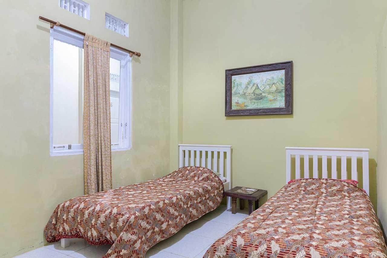 Onong'S Homestay & Cafe Tomohon Exteriér fotografie