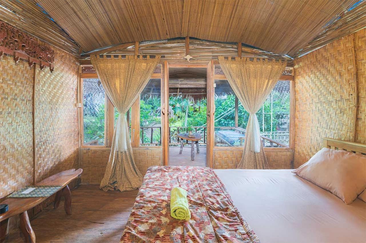 Onong'S Homestay & Cafe Tomohon Exteriér fotografie